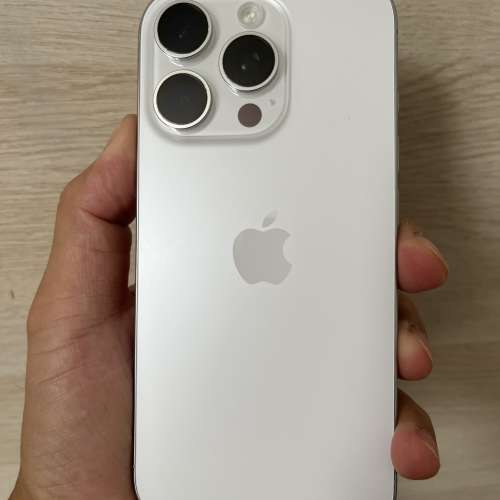 iPhone 16pro 512gb港行雙卡極新，完美冇花，所有功能正常！