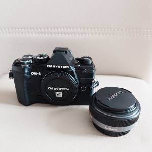 OM System OM-5 機身 （黑色） 連 Panasonic Lumix 20mm F1.7