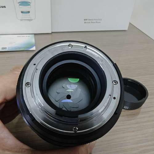 ~{焦內銳利、焦外柔美}~LAOWA散景人像鏡頭STF 105mm F2.0(T3.2) 99%新