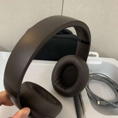 98%New Beats Studio Pro Wireless Headphones Deep Brown 保到25-5-2026