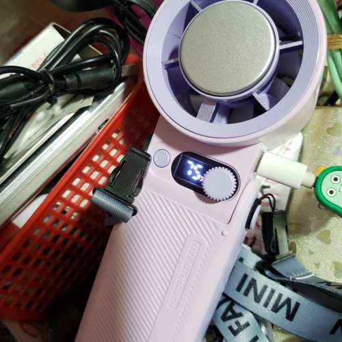 夏季手提制冷小風扇 6000mA電量備用時間長。3C認證