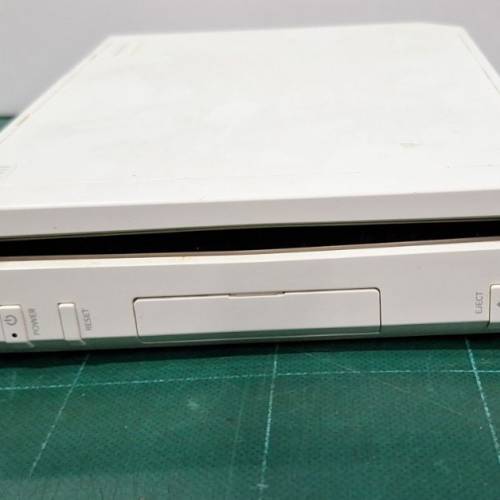 Wii 遊戲機 如圖所見 其他欠奉