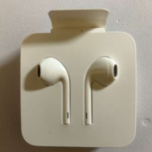 Apple EarPods with Lightning Connector