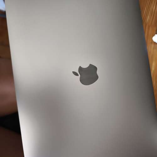 Apple Mac book pro M1 2020年 8G 256G