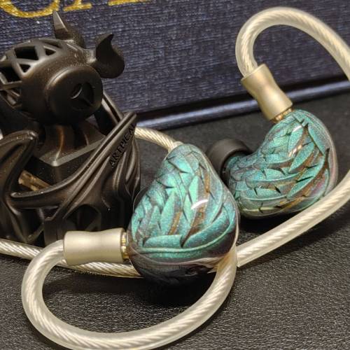 Artpical 大天使旗艦级耳機 連專用耳機座