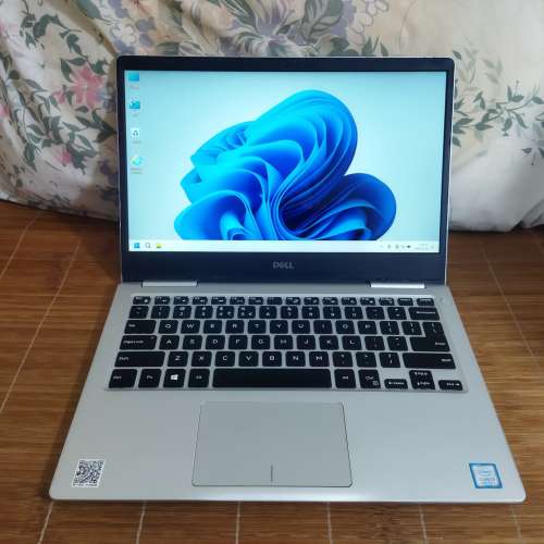 Dell Inspiron 7370