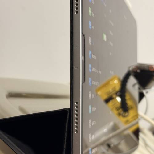 iPad pro 11‘’ 銀色 128G 電池～94%連Apple pencil  2代