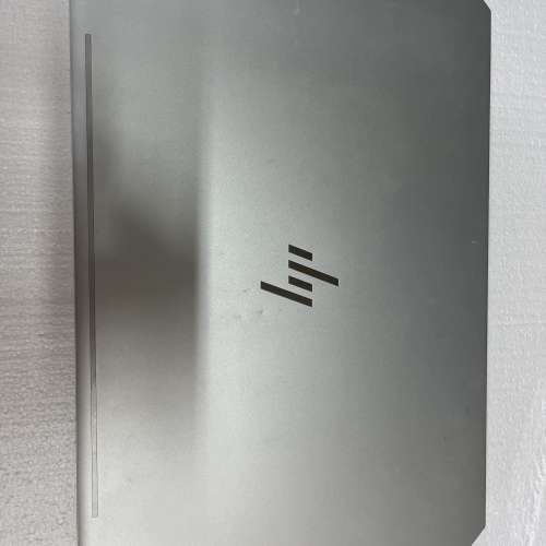 HP EliteBook 1050 G1 : i7-8750H.16GB 512.m2 屏幕15.5吋