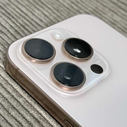 iphone 16 pro 1TB 金色 極新 有保養 無花 無崩 行貨 沙漠色鈦金屬 沙漠金 9成9新 ...