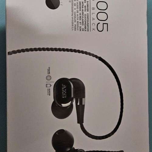 Akg N5005 齊配件唔連耳機$400 連耳機$1200