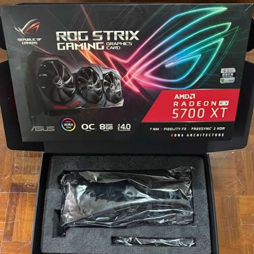 Asus Radeon ROG Strix Radeon RX 5700XT OC 8G GAMING 齊原裝盒配件