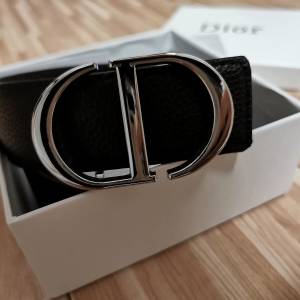 Dior 皮帶