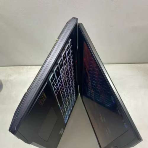 In™ i7-7700電競筆記本電腦，頂配 16G ddr4 記憶體，samsung 870 evo 2TB SSD固態...