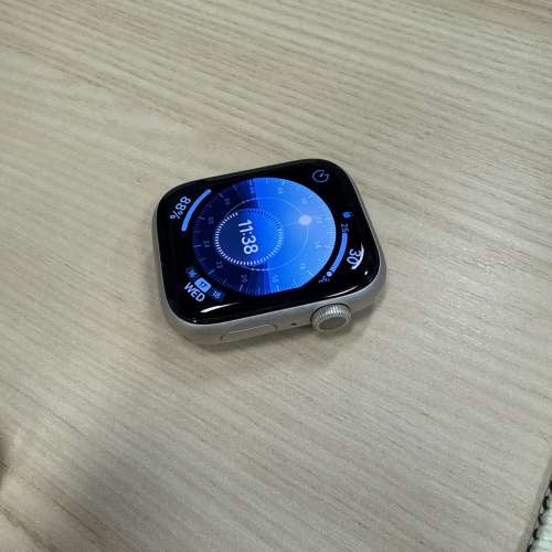 apple watch series 8 45mm 金色