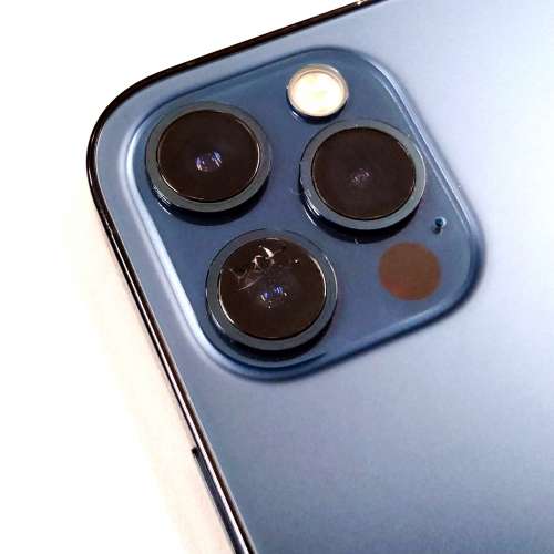 Apple iPhone 12 Pro 256GB **一片鏡頭玻璃有裂**