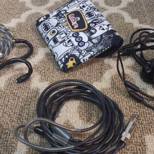 日本鐵三角 Audio-Technica ATH-IM04 四動鐵單元入耳式耳機 95%新