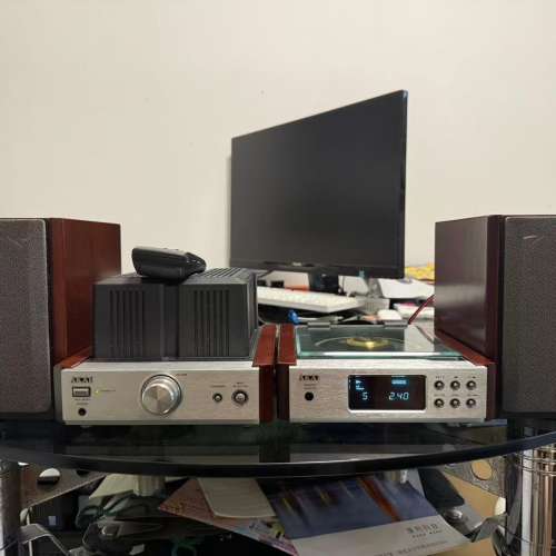 AKAI AA-QZN1