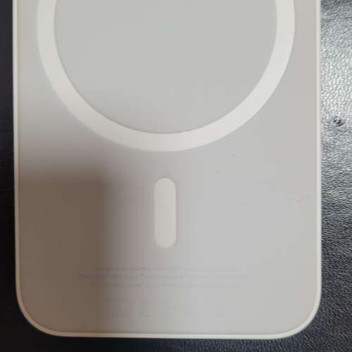 [絕版] Apple Magsafe 充電寶