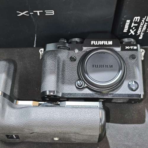 Fujifilm X-T3 富士 xt3 + VG-XT3 VG xt3 grip 手柄  跟2電一充連肩帶 行貨有盒有單...