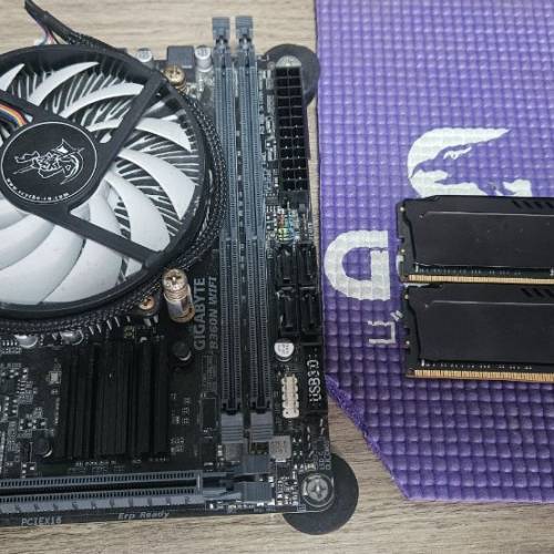 Gigabyte B360n遂連cpu及ram