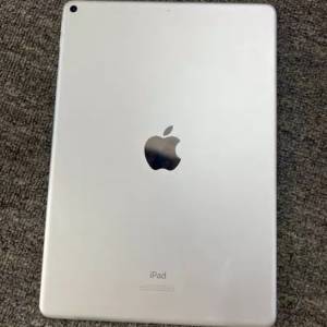 iPad Air3 64G   ，贈送玻璃鋼化貼及保護套
