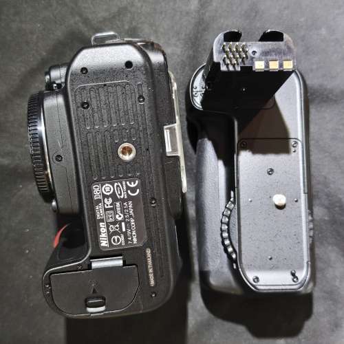 nikon D80 + MB-D80 GRIP 尼康 機身 99%new 2電一充連肩帶 功能全正常