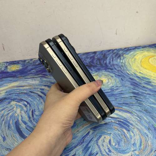 💖超抵價大螢幕Apple iPhone 15 pro max 💖/香港行貨/Apple iPhone 15 Pro Max/藍色...