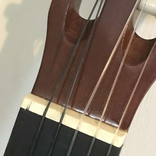 平民品牌古典吉他