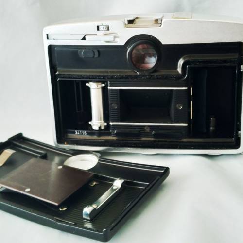 東德  Pentina 135底菲林機 連標準鏡 ZeissJena 50mm f2.8Tessar