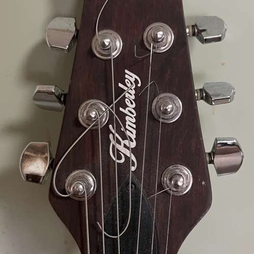 Kmbeley Guitar 電木結他