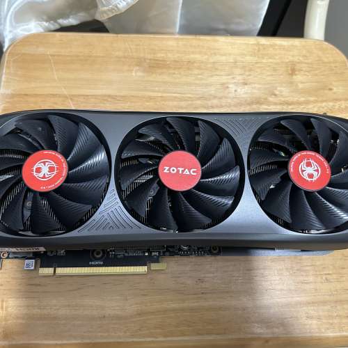 Zotac 4070 AMP Airo 顯示卡