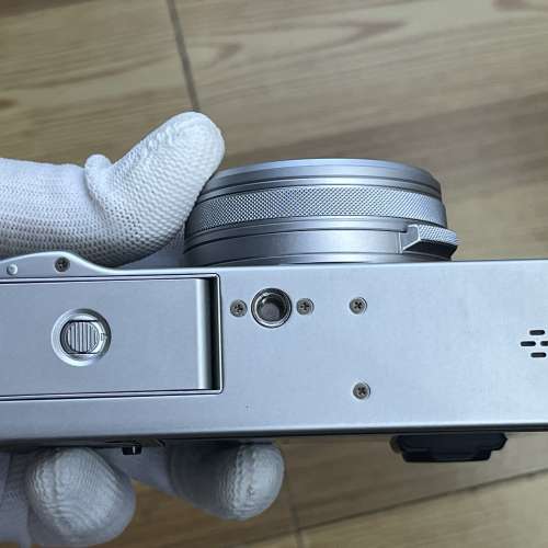 Fuji X100VI 銀色機身 美品