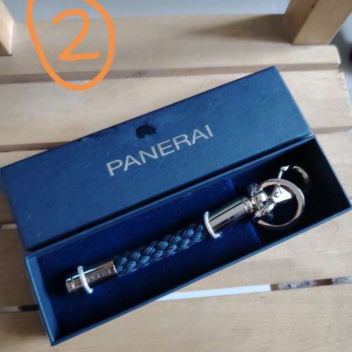 全新原裝正品Panerai 鎖匙扣,旅行盒 全部都係未使用，不議價，就我交易地點或SF到付...
