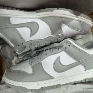 Nike Dunk Low 灰白（碼數40-47.5）