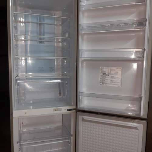 Panasonic 樂聲幻彩鋼銀雪櫃