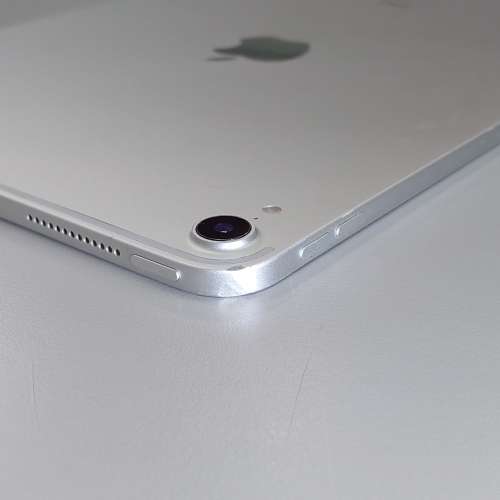 Apple iPad Pro 11吋 256GB wifi 2018 連 Magic keyboard 及 Apple pencil 2