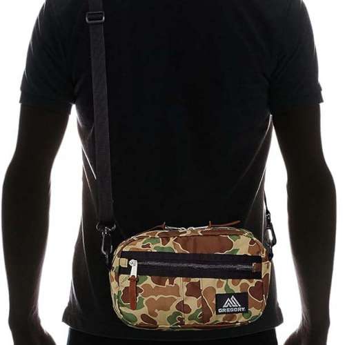 GREGORY - PADDED SHOULDER POUCH - ROCKY SPOT CAMO 岩石斑迷彩 日本版 100%全新未...