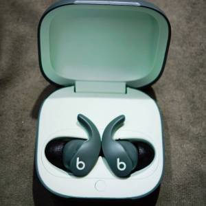 Beats Fit Pro 無線耳機 冇盒冇單冇證 98%new 冇暗病 性能正常 跟USB線