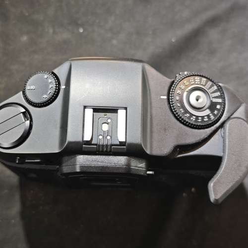 leica R8 徠卡 機身 連電子菲林 顯示後背 連 電池底座 14209 90%以上新 功能全正常 ...