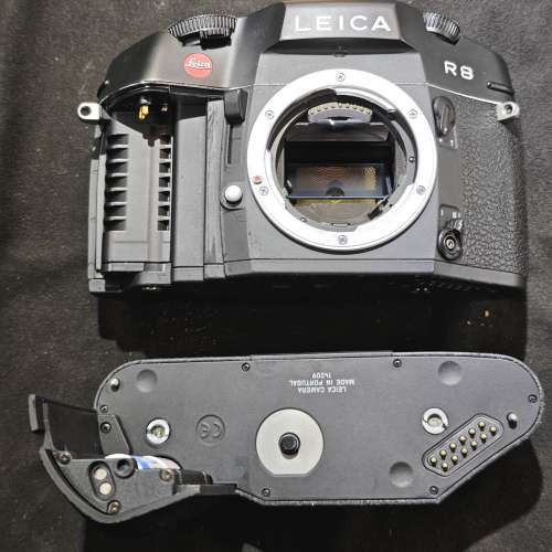 leica R8 徠卡 機身 連電子菲林 顯示後背 連 電池底座 14209 90%以上新 功能全正常 ...