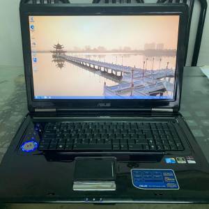 ASUS 大螢幕 18.4 寸手提電腦（ 不議價 ）