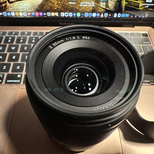 Nikon 35mm f1.8 S