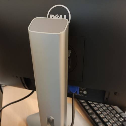 Dell 23寸濶窄框邊全高清（16:9）電腦顯示器