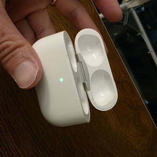 airpods pro2充電盒