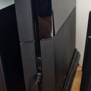 Sony PlayStation 4 黑色遊戲主機
