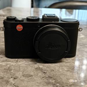 Leica x2