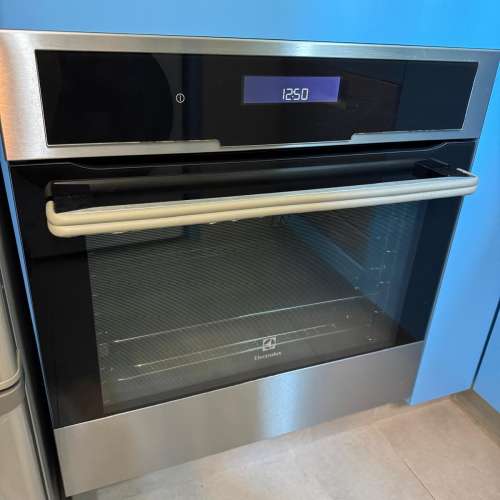 Electrolux 焗爐 EOC5851AAX