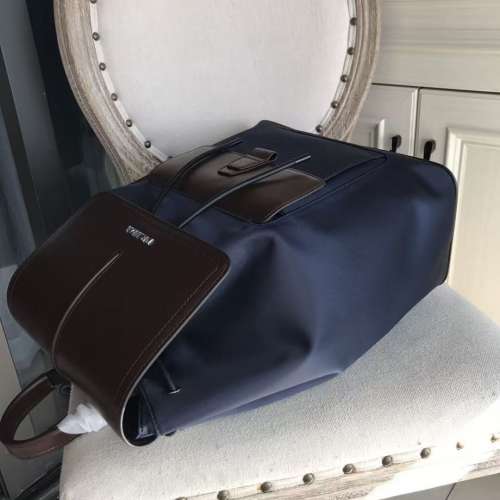 牛皮背包熱賣，出差旅行背包