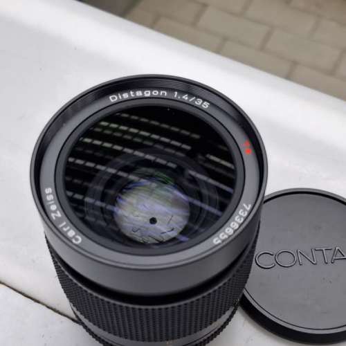 CONTAX CARL ZEISS PLANAR 50MM F1.4 T* CONTAX CARL ZEISS DISTAGON 35MM F1.4 T*