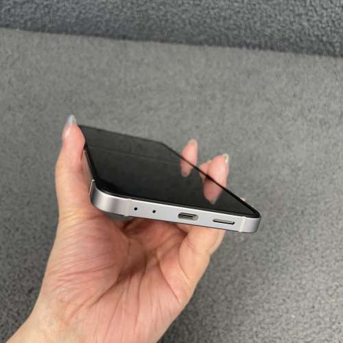 (香港行貨❤️&zwj;🔥三星摺疊機😍）Samsung Galaxy Z Flip 6 /高質完美機/🤍經典銀色...